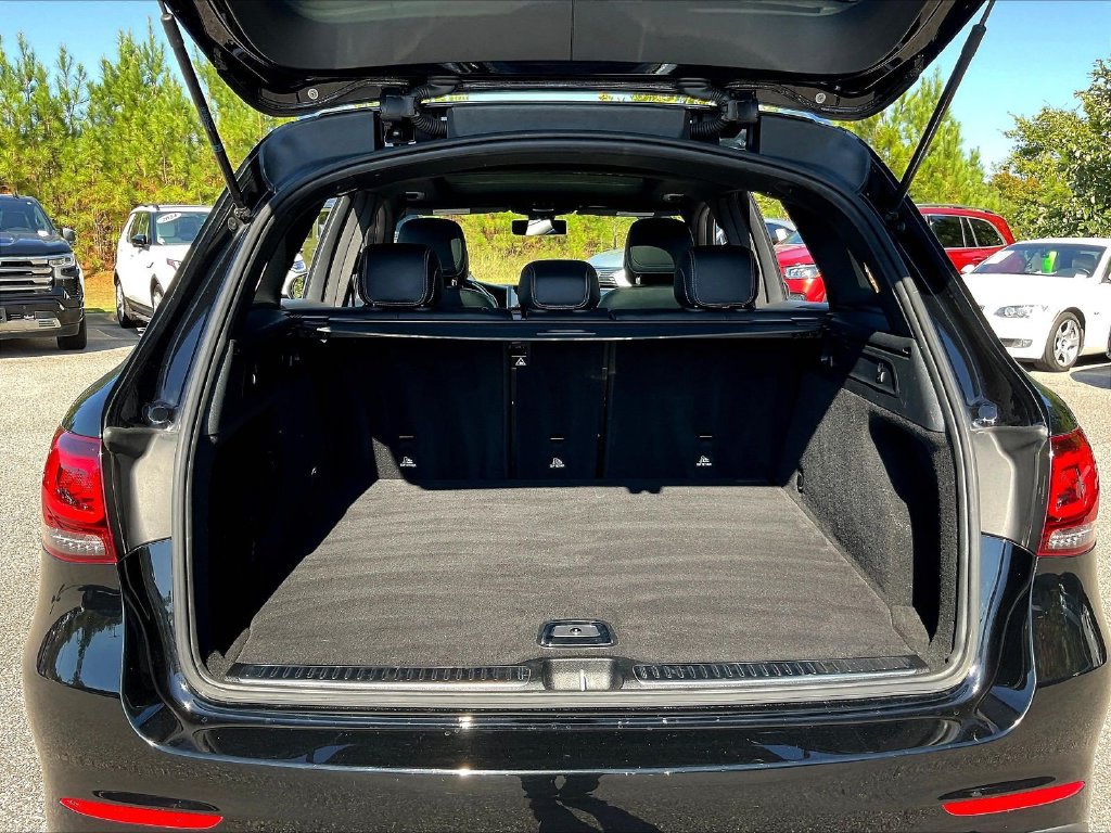 Certified 2021 Mercedes-Benz GLC 300 image 36