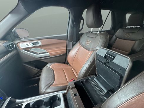 Used 2022 Ford Explorer King Ranch AWD/4WD image 28