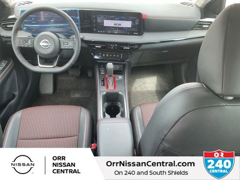 New 2026 Nissan Kicks SR FWD image 15