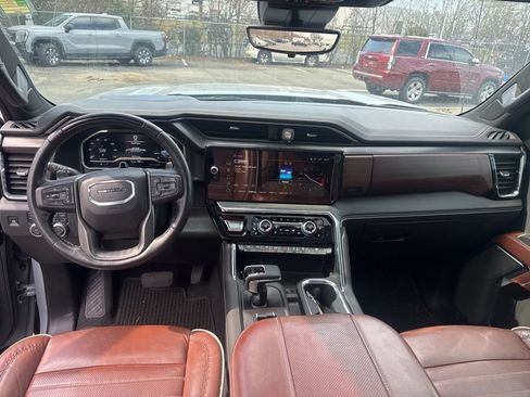 Used 2024 GMC Sierra 1500 Denali Ultimate image 15