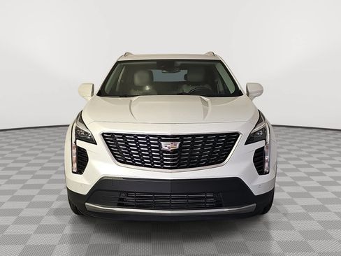 Used 2019 Cadillac XT4 Premium Luxury w/ Driver Awareness Package FWD image 3
