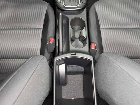 Used 2025 Kia Soul LX FWD image 20