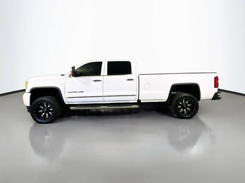 Used 2016 GMC Sierra 3500 Denali w/ Duramax Plus Package AWD/4WD image 4