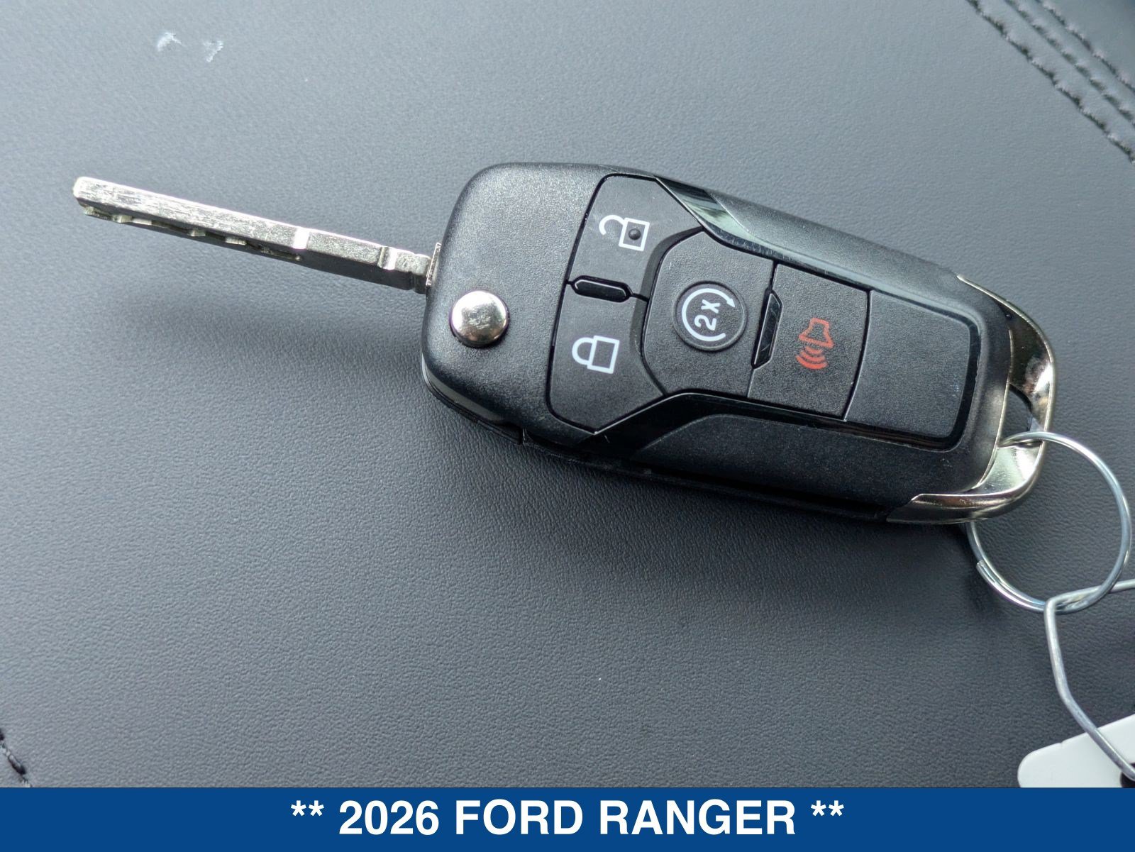 New 2026 Ford Ranger XLT w/ Black Appearance Package RWD image 32