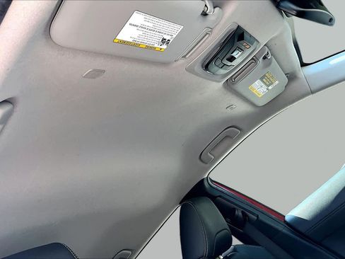 Certified 2023 Toyota Corolla Cross XLE FWD image 14