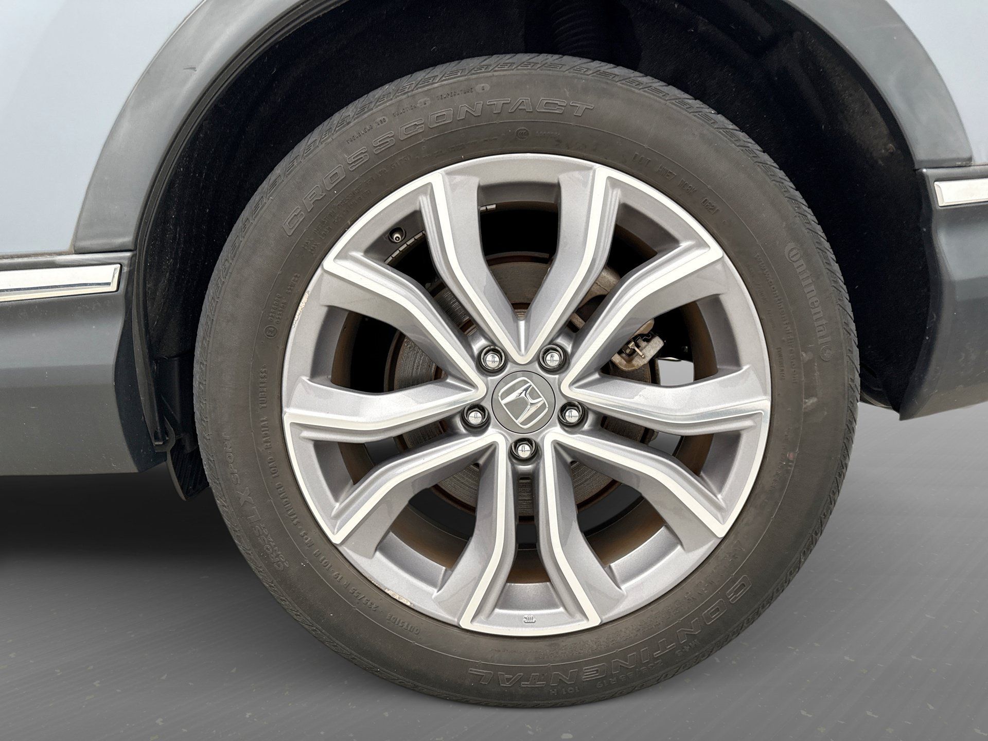 Used 2021 Honda CR-V Touring image 12