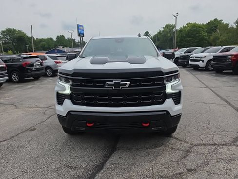 Certified 2024 Chevrolet Silverado 1500 LT Trail Boss w/ Convenience Package II AWD/4WD image 2