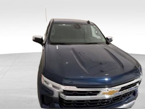 Used 2023 Chevrolet Silverado 1500 LT image 15