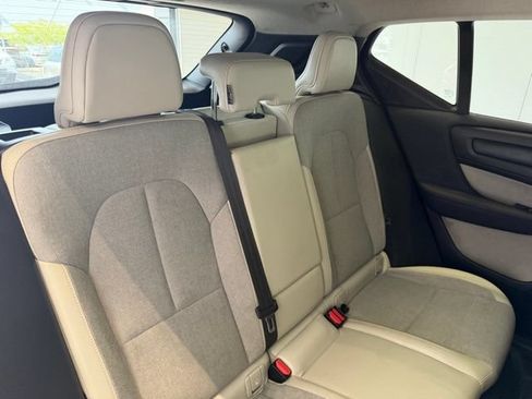 Used 2020 Volvo XC40 T5 Momentum AWD/4WD image 16
