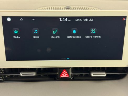 Used 2024 Hyundai Ioniq 5 SEL image 25