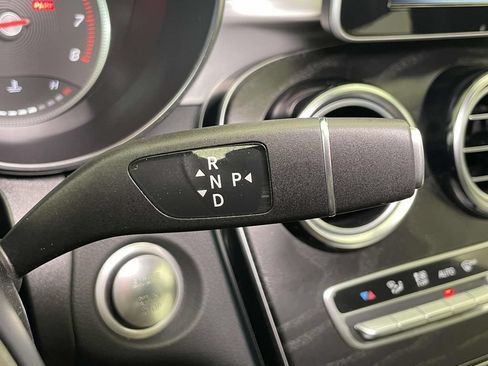 Used 2019 Mercedes-Benz GLC 300 4MATIC image 42