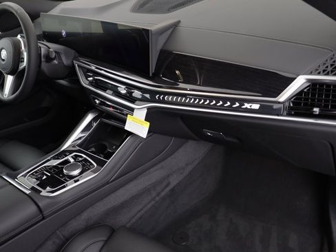 New 2026 BMW X6 xDrive40i image 19