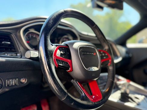 Used 2016 Dodge Challenger R/T Plus RWD image 22