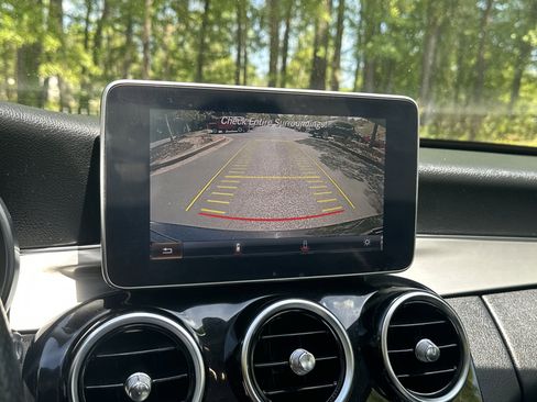 Used 2015 Mercedes-Benz C 300 4MATIC Sedan image 29