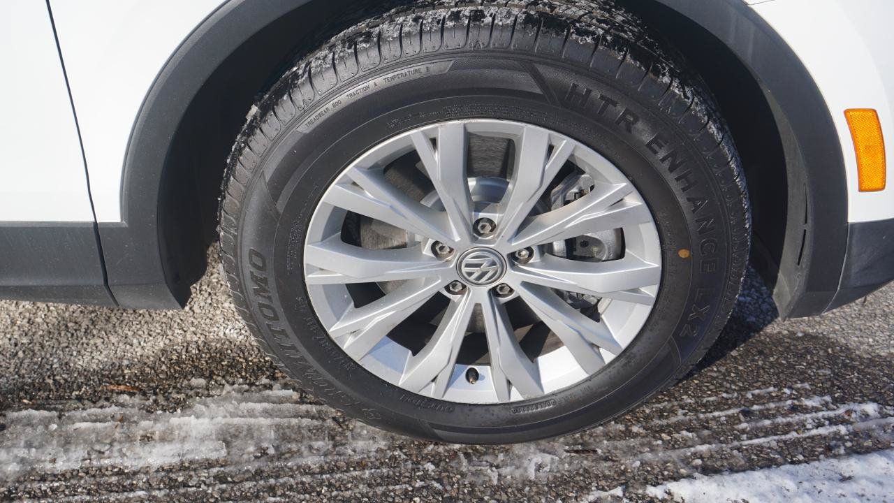 Used 2018 Volkswagen Tiguan SE FWD image 19