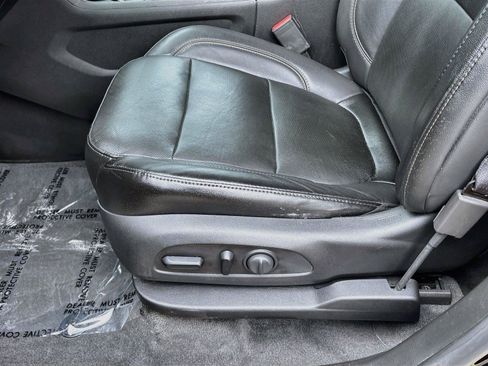 Used 2020 Chevrolet Traverse Premier FWD image 20