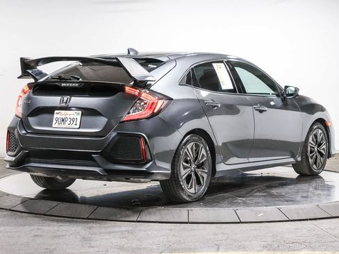 Used 2018 Honda Civic EX-L image 4