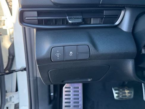 New 2026 Hyundai Elantra SEL Sport Premium FWD image 24