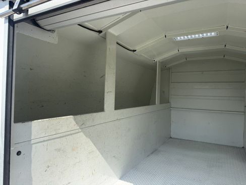 Used 2022 Ford Transit 350 RWD image 12