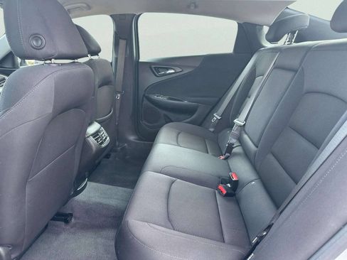 Used 2023 Chevrolet Malibu LT FWD image 13