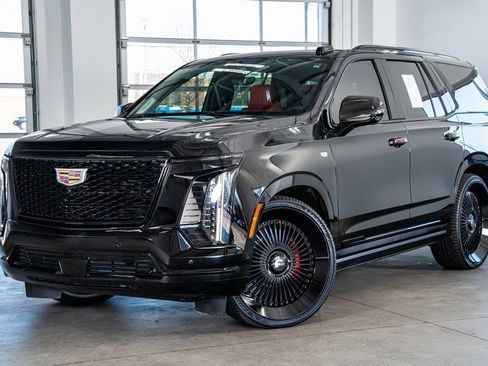 Used 2025 Cadillac Escalade Sport Platinum w/ LPO, Floor Liner Package image 2