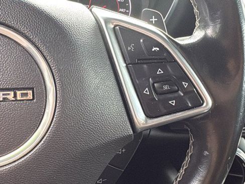 Used 2019 Chevrolet Camaro LT image 14