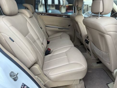 Used 2010 Mercedes-Benz GL 450 4MATIC image 20