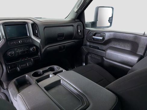 Used 2023 Chevrolet Silverado 2500 Custom w/ Custom Convenience Package image 22