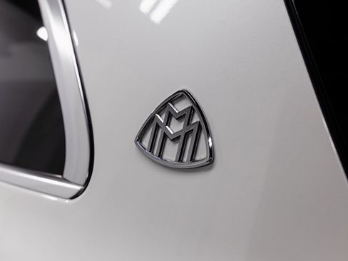 Used 2024 Mercedes-Benz Maybach GLS 600 Maybach GLS 600 image 40