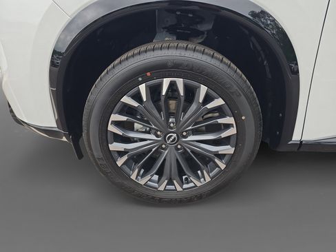 New 2026 Nissan Rogue Platinum AWD/4WD image 9