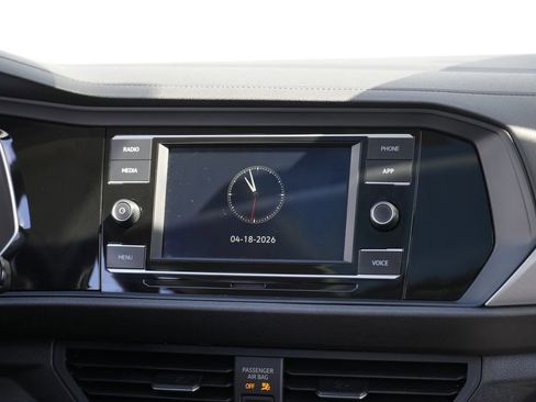 Used 2021 Volkswagen Jetta SE w/ SE Cold Weather Package FWD image 40