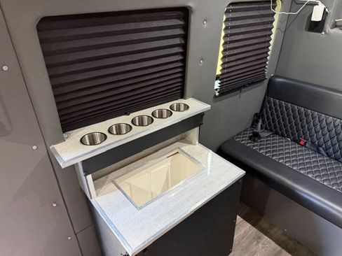 Used 2023 Ford E-Transit 148 High Roof Extended w/ Load Area Protection Package image 19