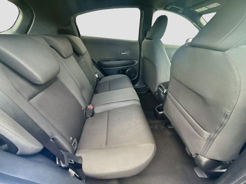 Certified 2022 Honda HR-V Sport image 27