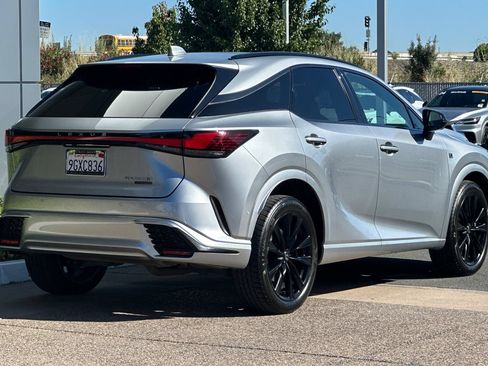 Used 2023 Lexus RX 500h F Sport w/ Cold Area Package AWD/4WD image 4