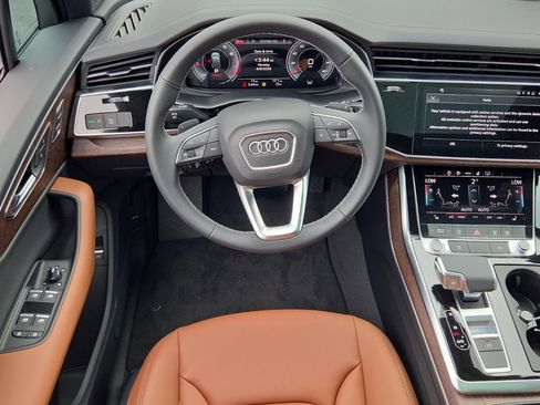 New 2026 Audi Q7 2.0T Premium AWD/4WD image 9
