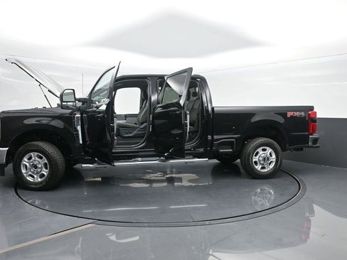 New 2026 Ford F250 XLT w/ XLT Premium Package image 50