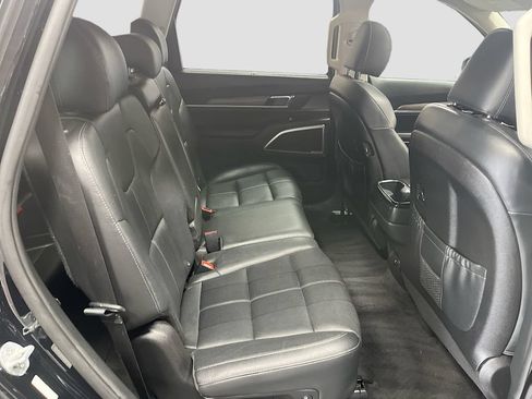 Used 2021 Kia Telluride EX AWD/4WD image 30