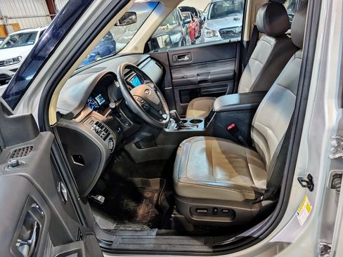 Used 2018 Ford Flex SEL w/ Equipment Group 202A FWD image 18