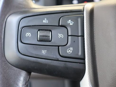 Used 2022 GMC Yukon Denali RWD image 28
