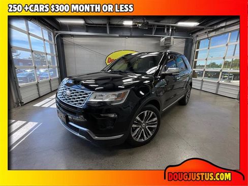 Used 2018 Ford Explorer Platinum AWD/4WD image 1
