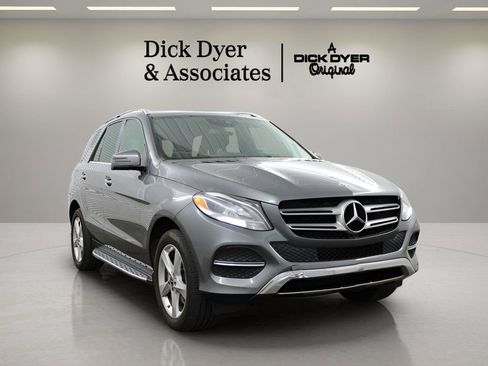 Used 2018 Mercedes-Benz GLE 350 image 2