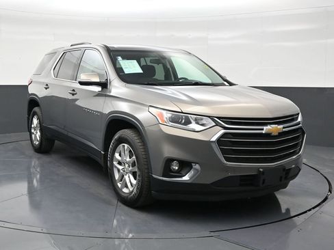 Used 2018 Chevrolet Traverse LT FWD image 7