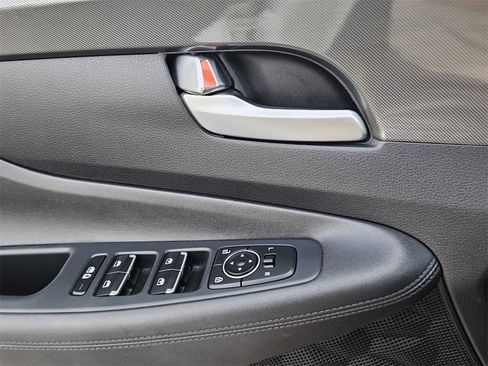 Used 2023 Hyundai Santa Fe SEL image 29