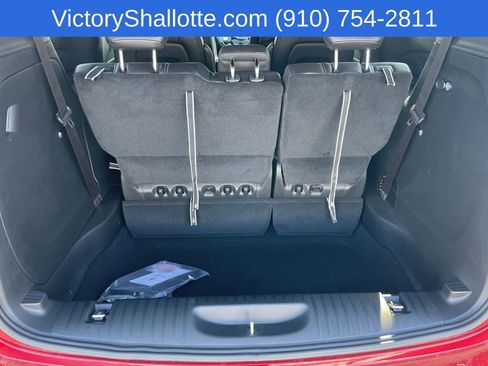 New 2026 Chrysler Pacifica Select image 13