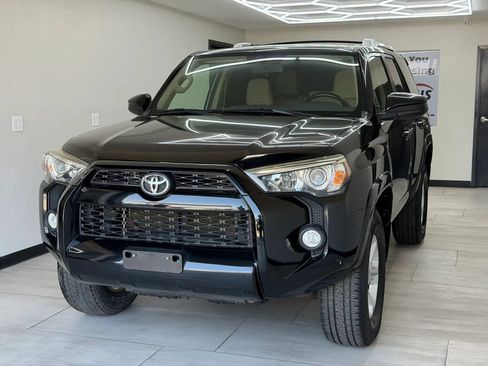 Used 2016 Toyota 4Runner SR5 AWD/4WD image 1