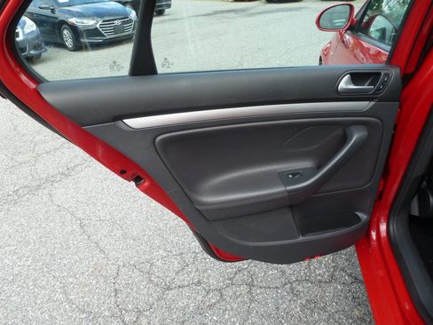 Used 2008 Volkswagen Jetta Wolfsburg Edition FWD image 35