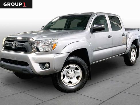 Used 2015 Toyota Tacoma 4x4 Double Cab w/ SR5 Package image 1