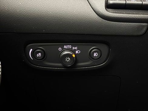 Used 2023 Buick Encore GX Essence w/ Advanced Technology Package image 23