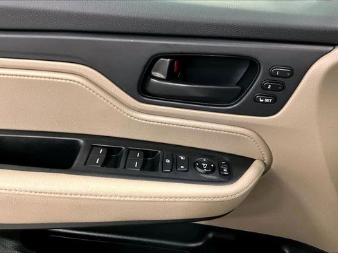 Used 2024 Honda Odyssey EX-L image 34