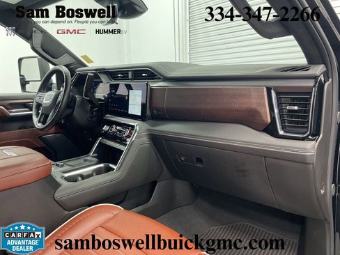 Used 2024 GMC Sierra 3500 Denali Ultimate AWD/4WD image 32